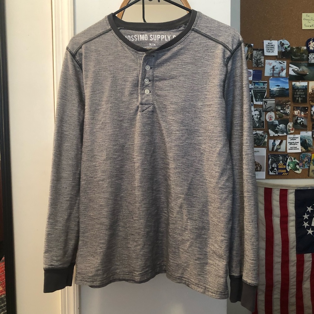 Mossimo Henley Shirt (Medium)